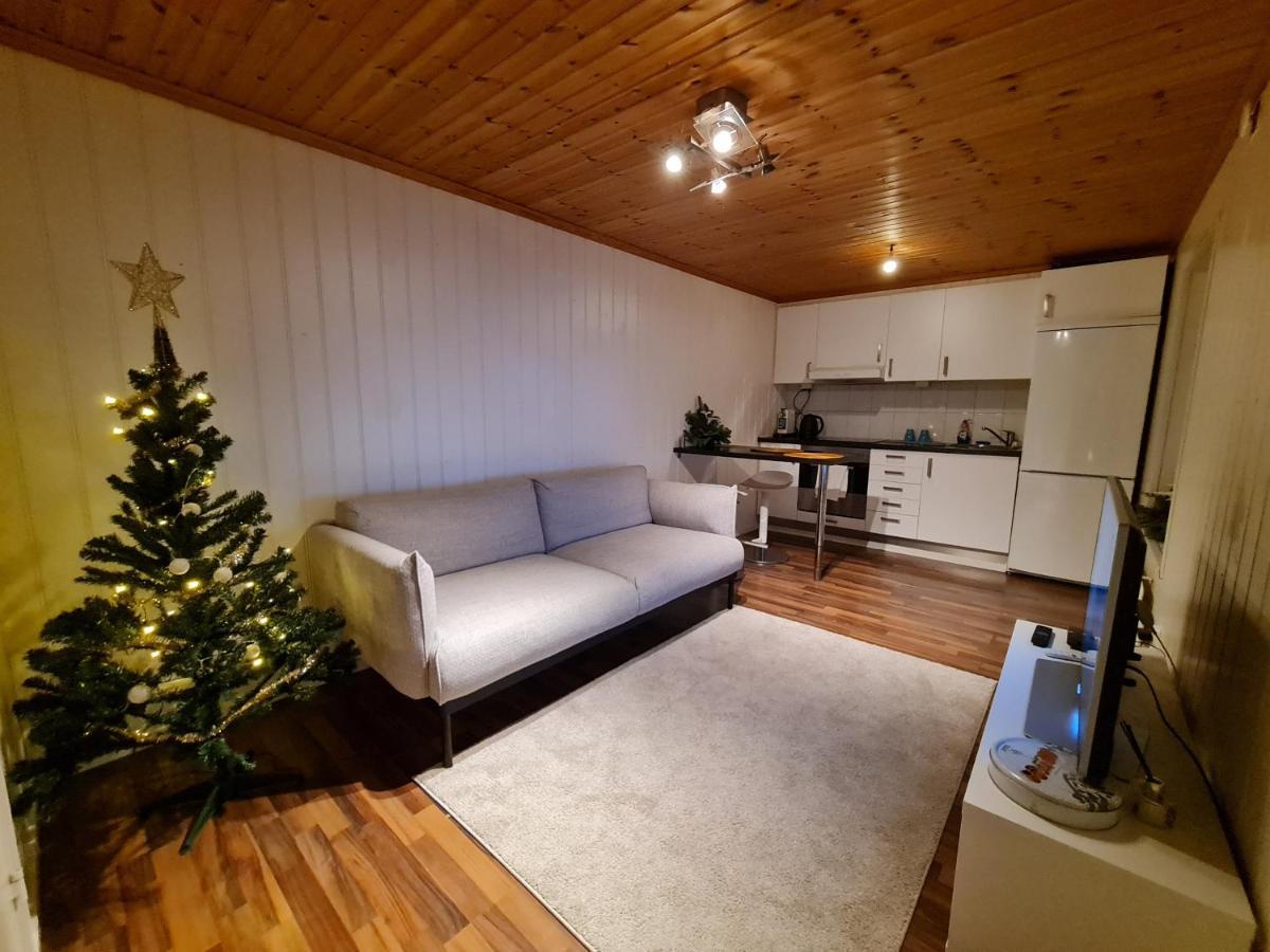 Cozy Apartment In The City Center Of Strömstad Kültér fotó