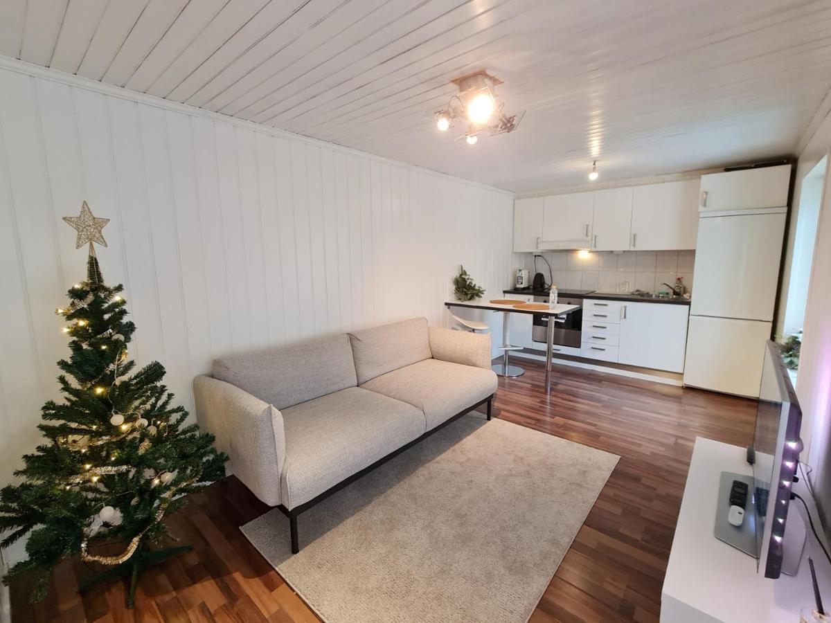 Cozy Apartment In The City Center Of Strömstad Kültér fotó